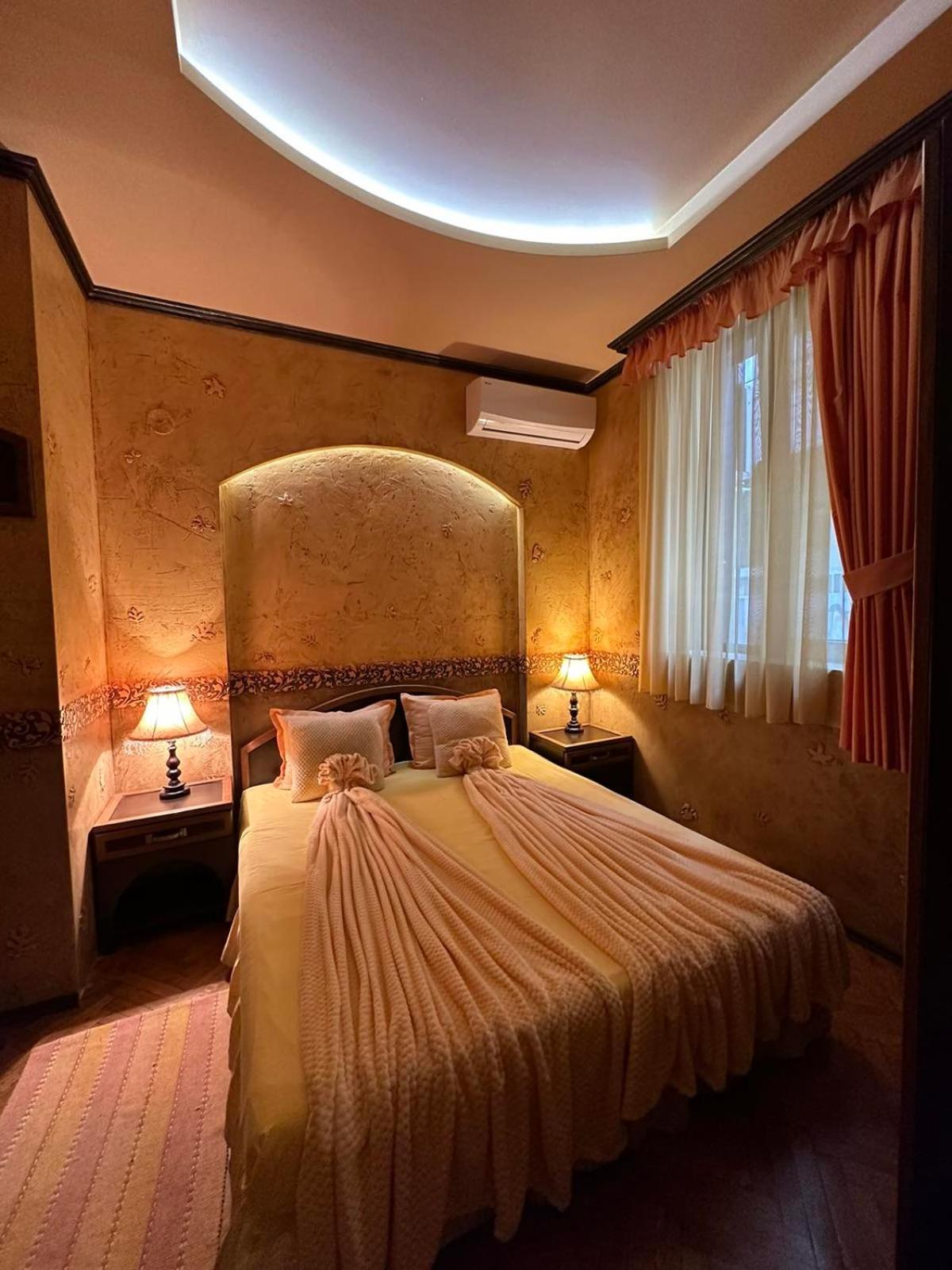Guesthouse Petra Veliko Tărnovo Esterno foto
