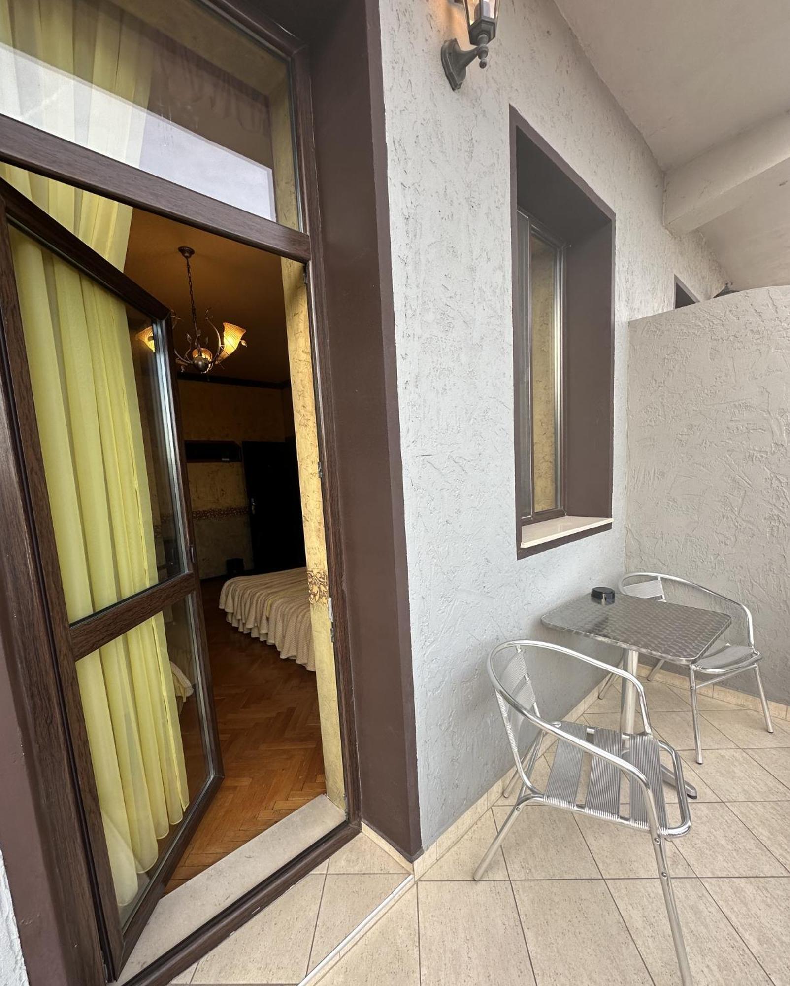 Guesthouse Petra Veliko Tărnovo Esterno foto